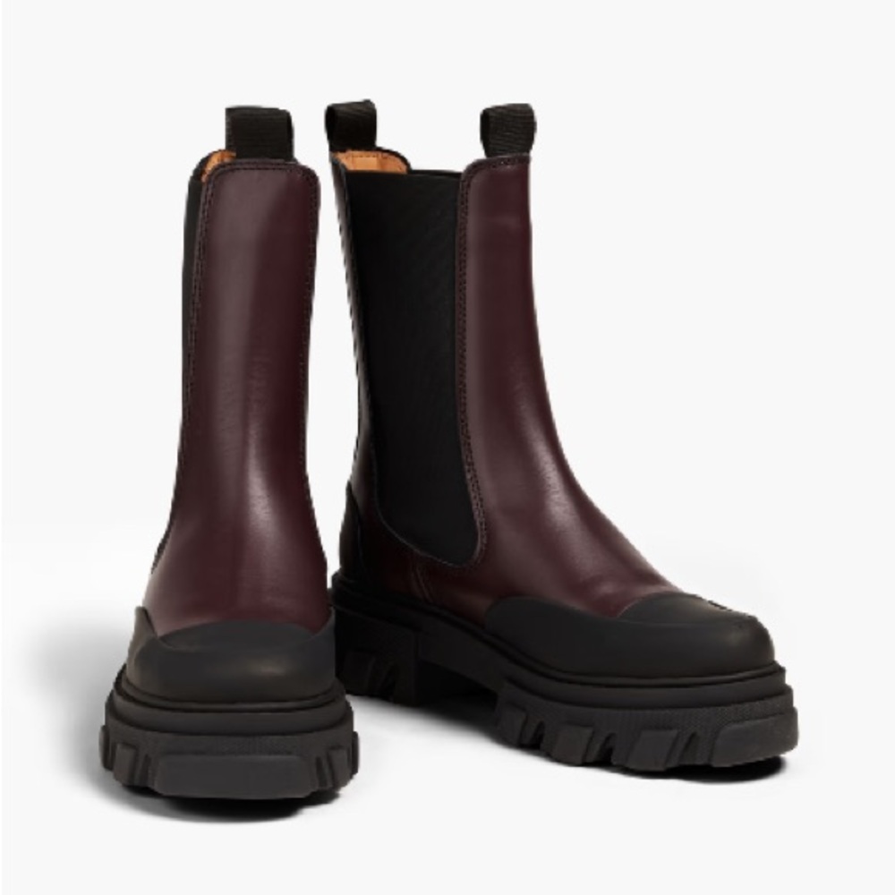 Brand New Ganni Leather Chelsea boots in size 7, color Burgundy!